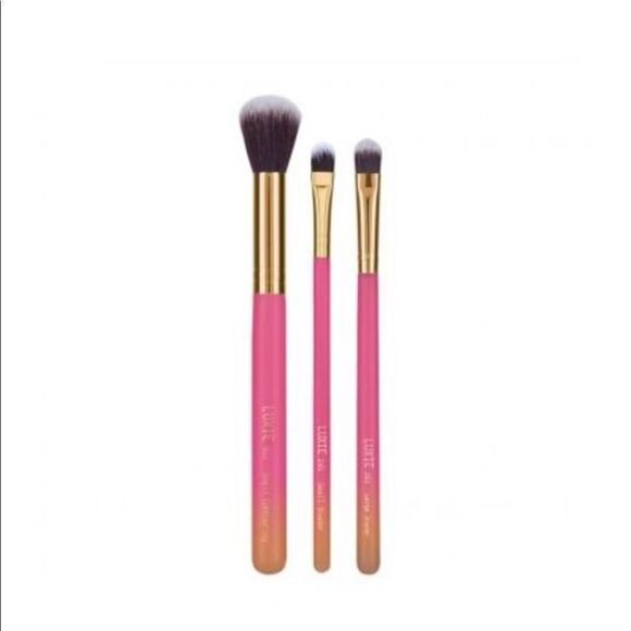 Luxie Summer Festival Brush Set - Picture 2 of 3